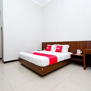 OYO 2436 Hotel Kencana
